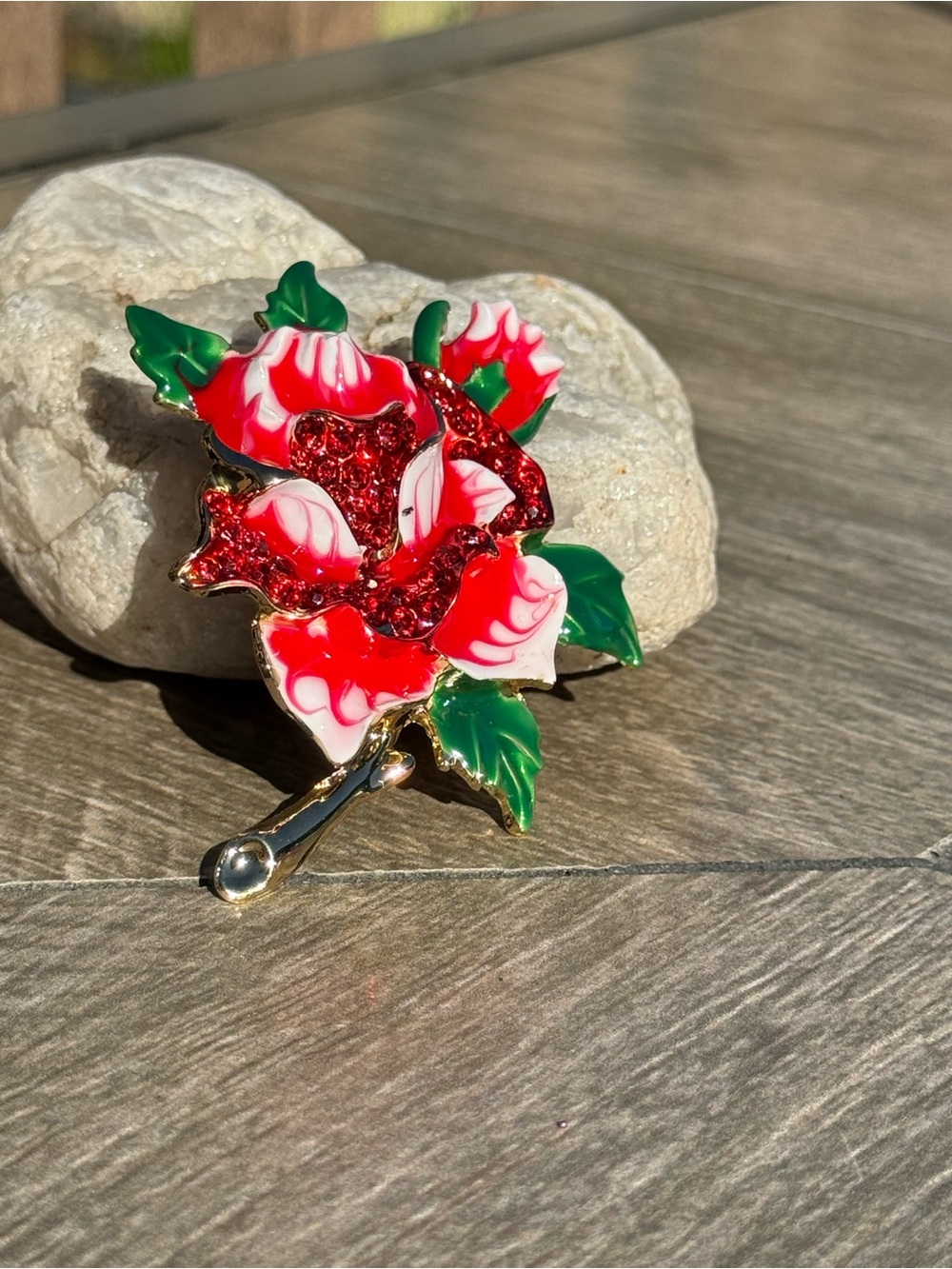 NWT Floral Red & Green Enamel Rose Brooch - Women Accessories